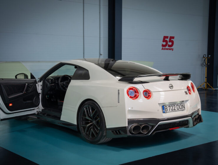 Nissan GT-R Black Edition