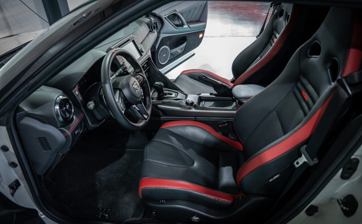 Nissan GT-R Black Edition