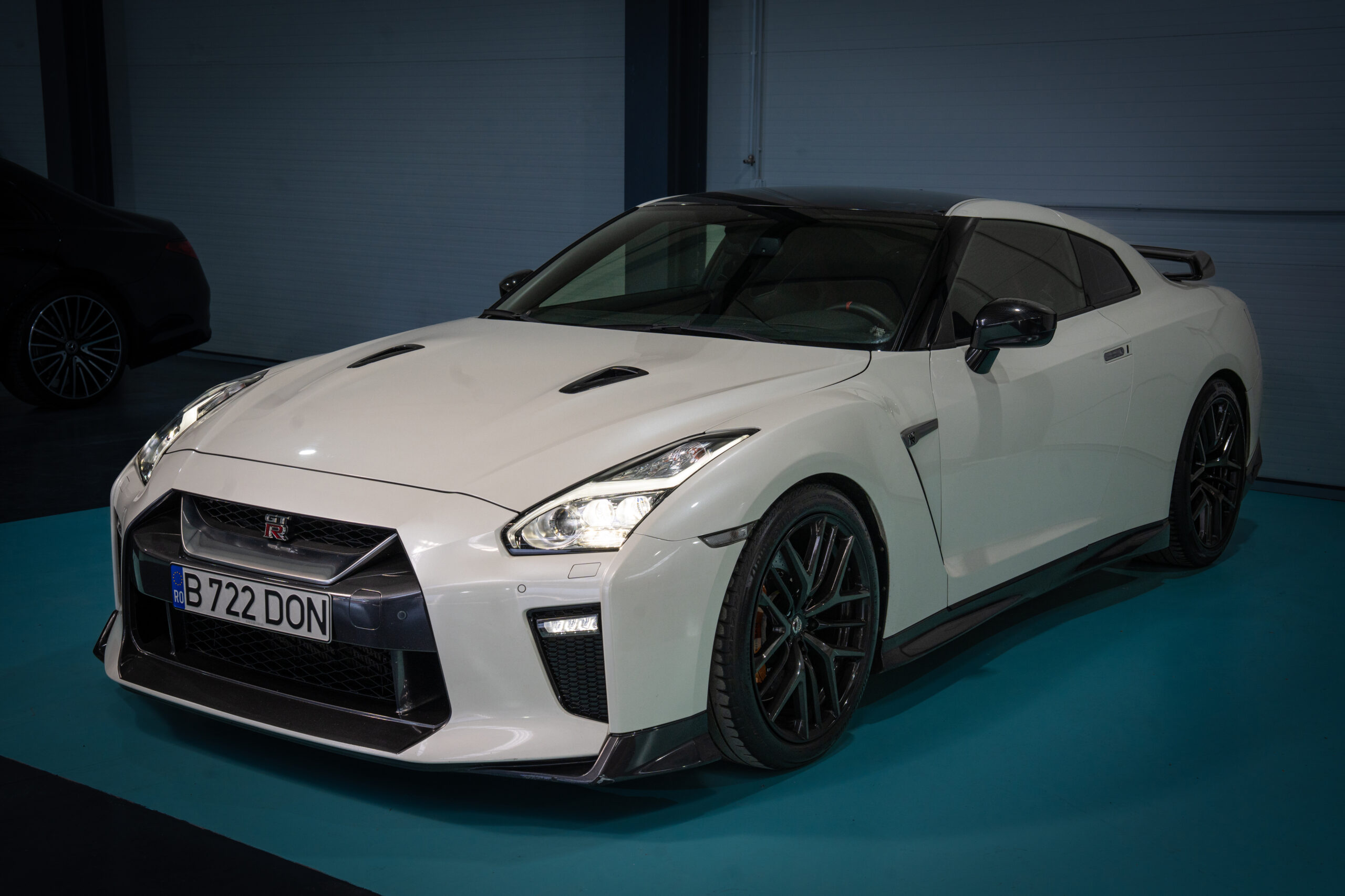 Nissan GT-R Black Edition